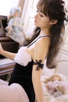女王调奴的视频丨vk